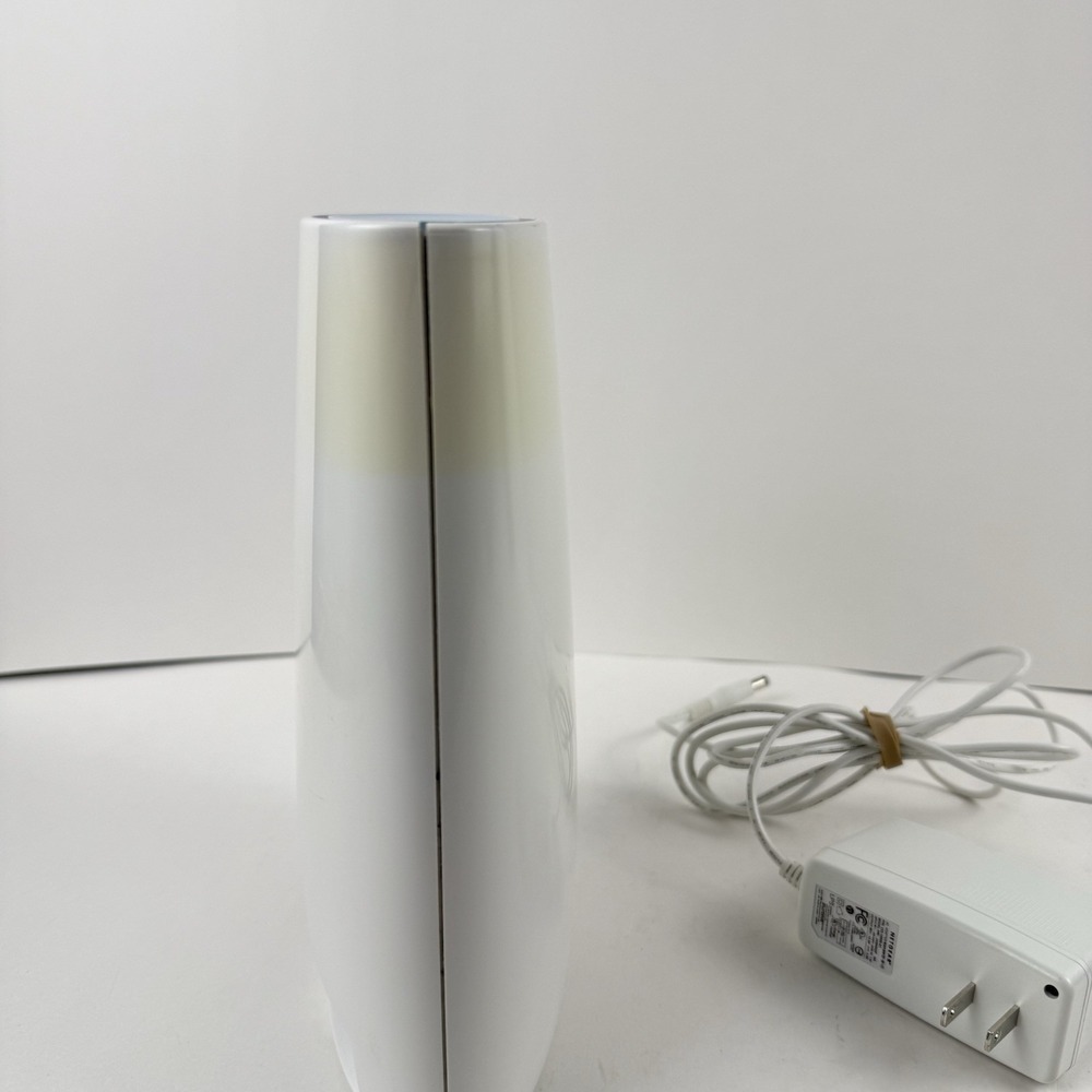 Netgear Orbi Router RBR50 Tri-Band WiFi Mesh Router W/ Power Cord Tested Working - Picture 7 of 10